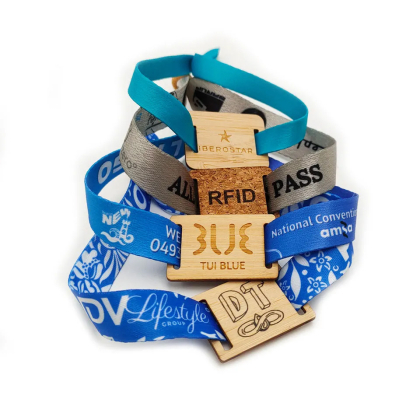 RFID-Stoffarmbänder aus recyceltem PET mit Bambus-Chipträger