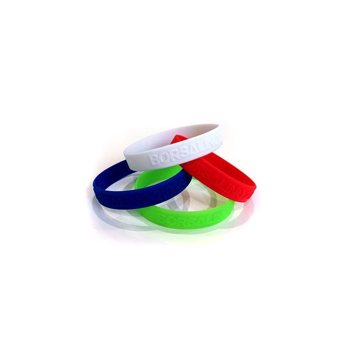 geprägtes Silikonarmband